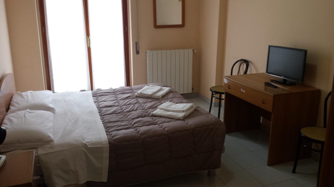 Albergo Italia Lavello Экстерьер фото