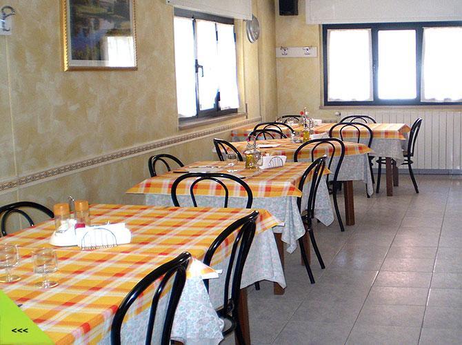 Albergo Italia Lavello Экстерьер фото